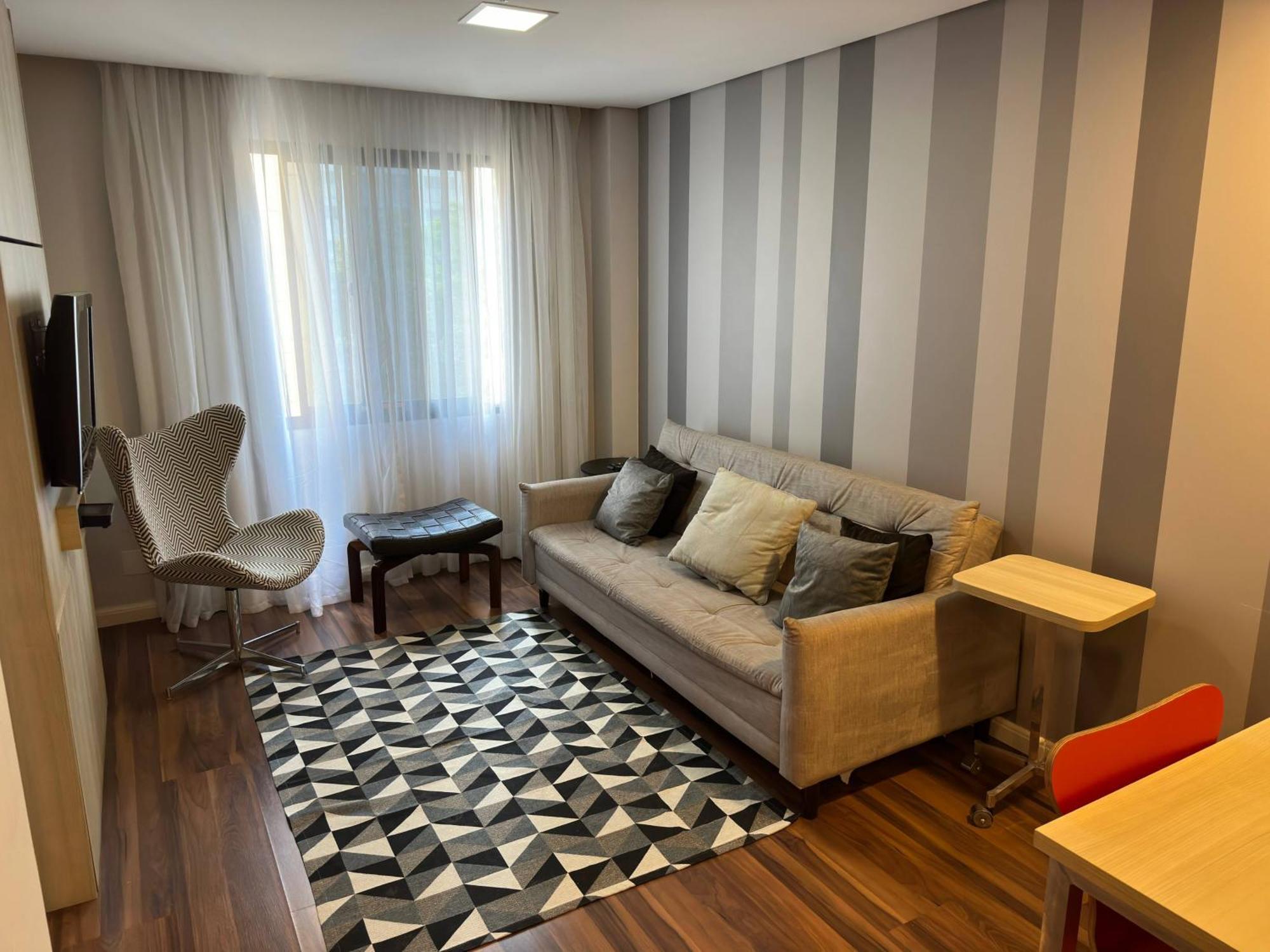 Flat - Apto C Sala E Cozinha - Timesquare Apartamento *